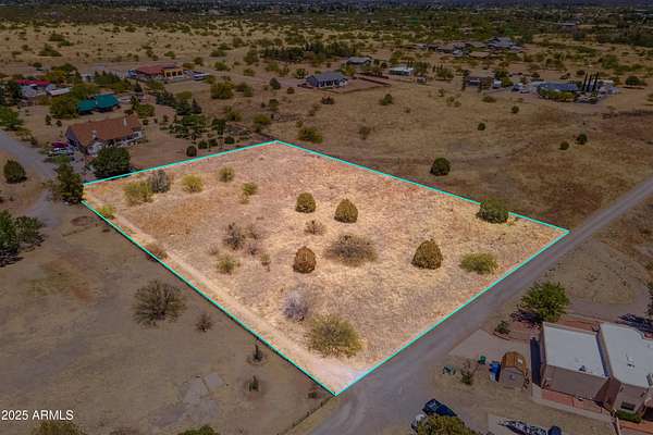 2 Acres of Residential Land for Sale in Hereford, Arizona