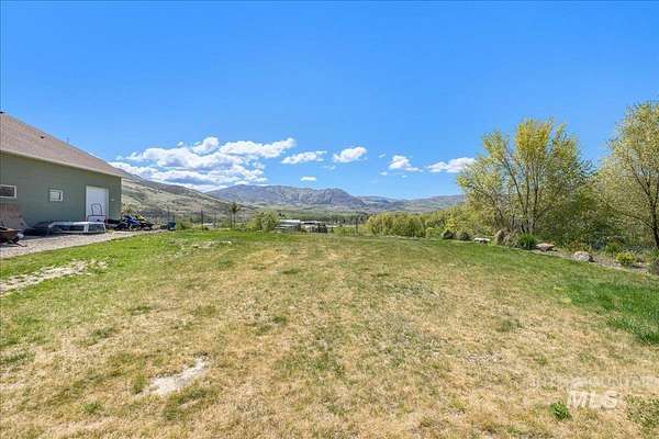 0.26 Acres of Residential Land for Sale in Horseshoe Bend, Idaho