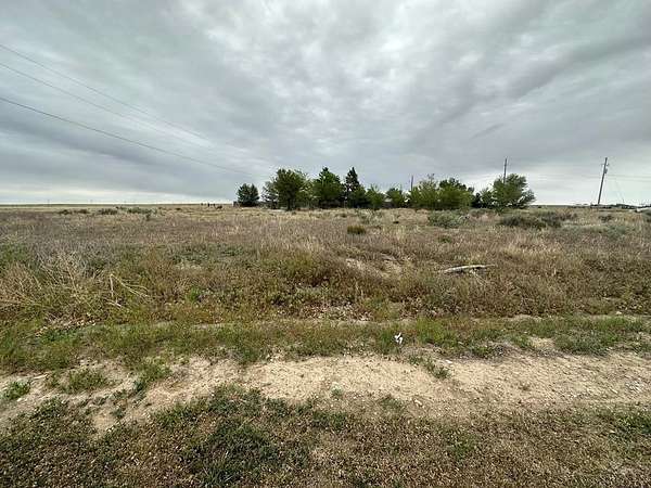 1 Acre of Land for Sale in Lamar, Colorado
