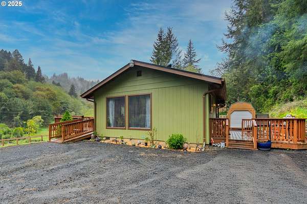 2.33 Acres of Residential Land with Home for Sale in Coos Bay, Oregon