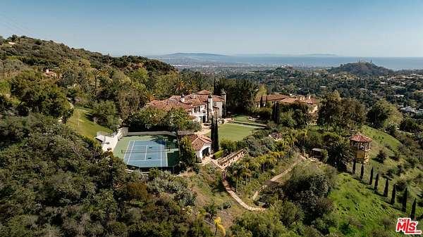 2.47 Acres of Land with Home for Sale in Los Angeles, California