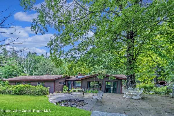 3.2 Acres of Land with Home for Lease in Bearsville, New York