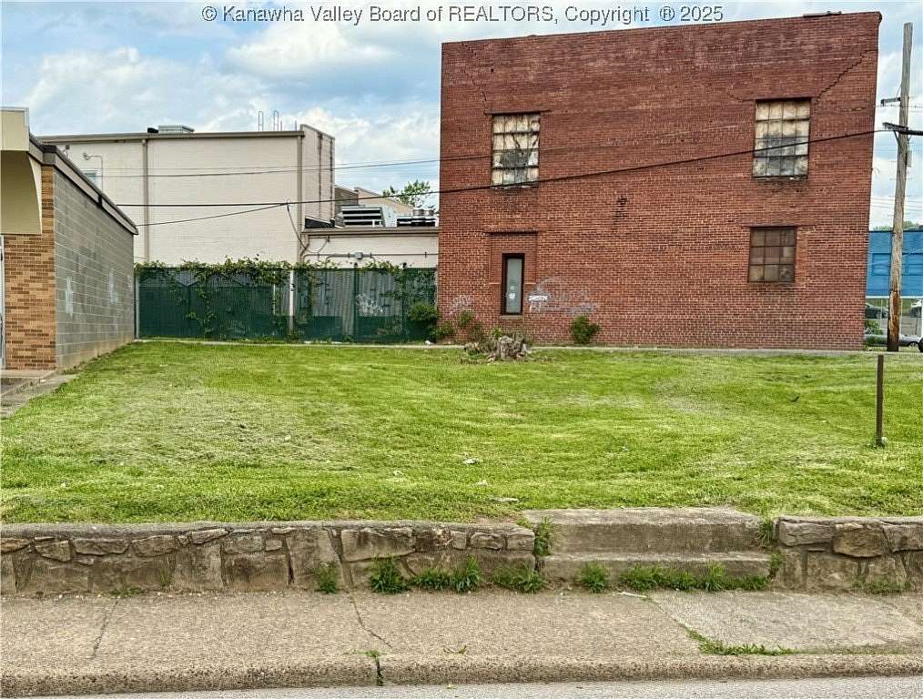 0.06 Acres of Residential Land for Sale in Charleston, West Virginia