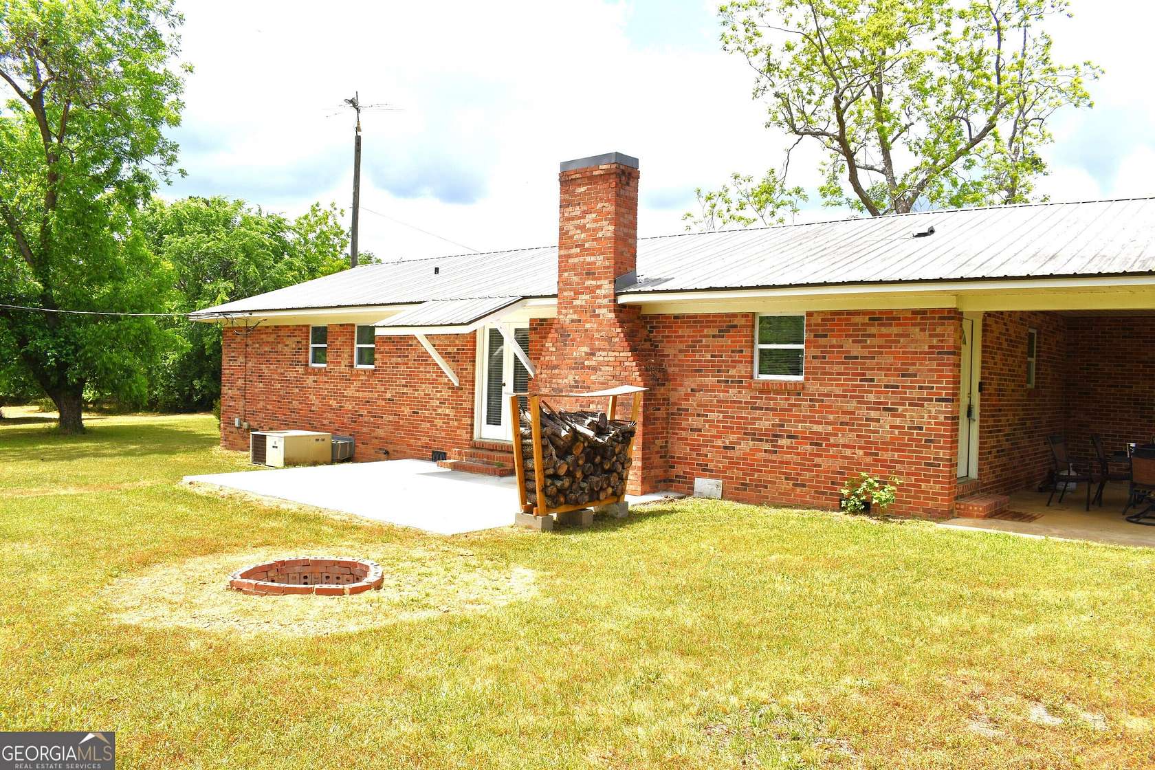 26.8 Acres of Land with Home for Sale in Harrison, Georgia