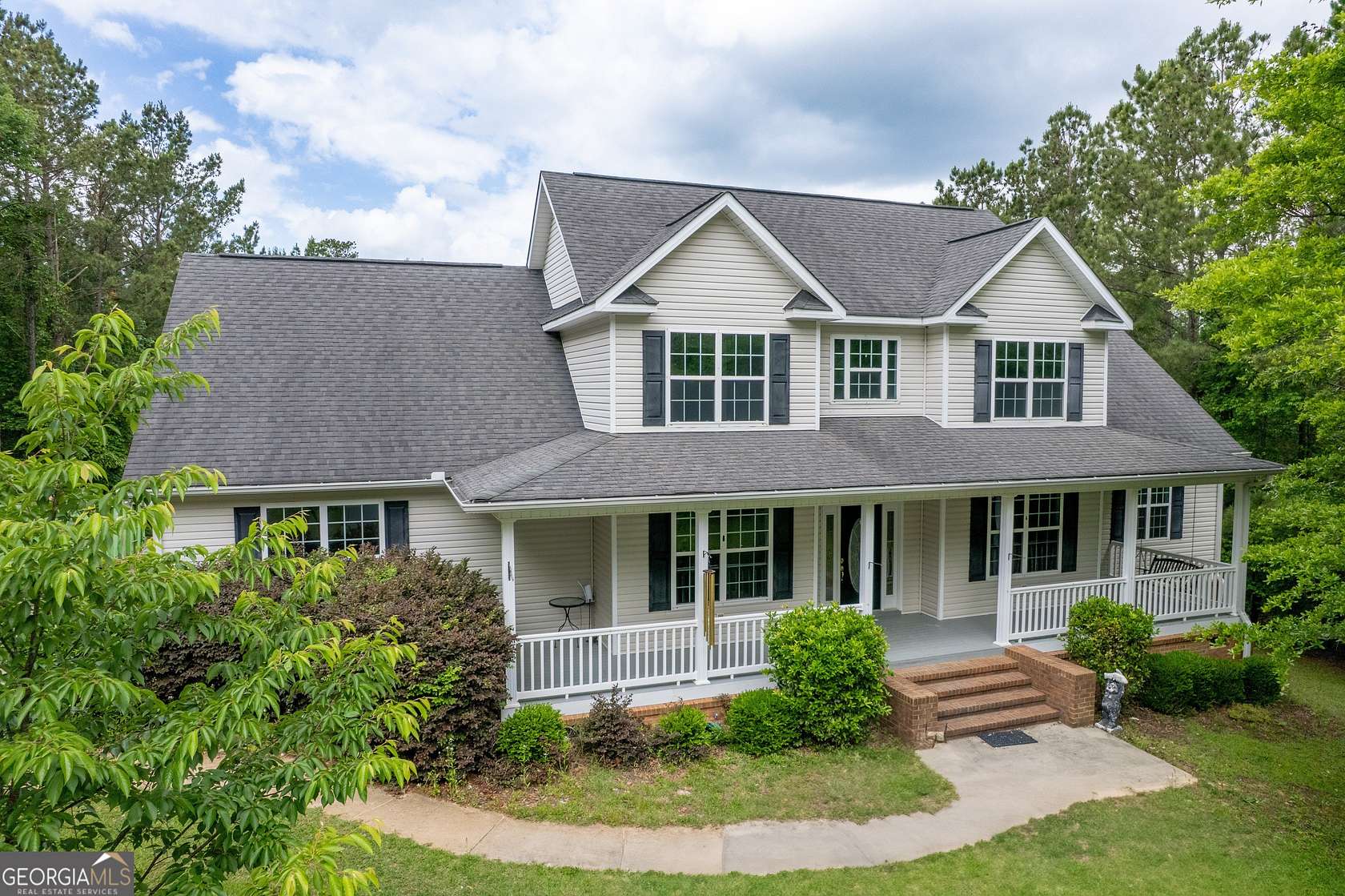 2 Acres of Residential Land with Home for Sale in Juliette, Georgia