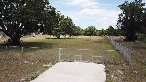 2.66 Acres of Commercial Land for Sale in Umatilla, Florida