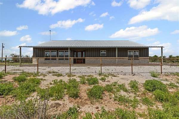 224 Acres of Recreational Land & Farm for Sale in Carbon, Texas