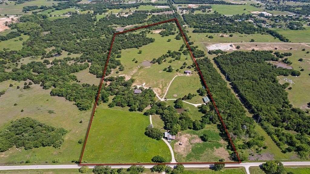 49.7 Acres of Agricultural Land with Home for Sale in Bowie, Texas