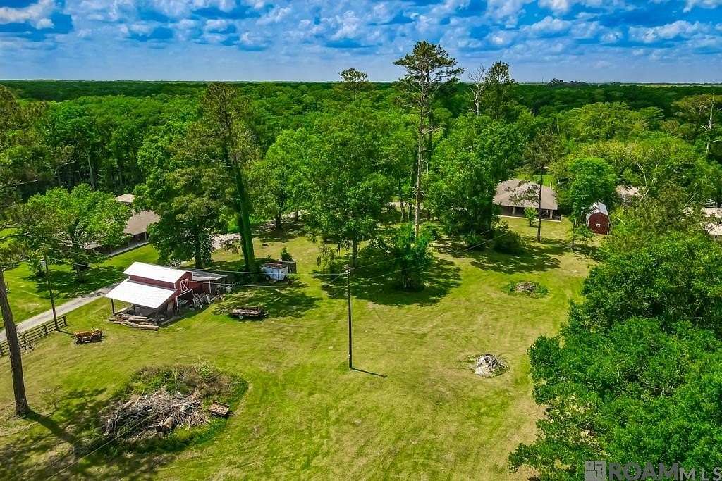 4 Acres of Residential Land with Home for Sale in Maurepas, Louisiana