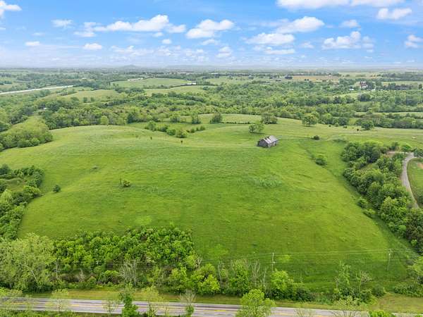 30 Acres of Agricultural Land for Sale in Richmond, Kentucky