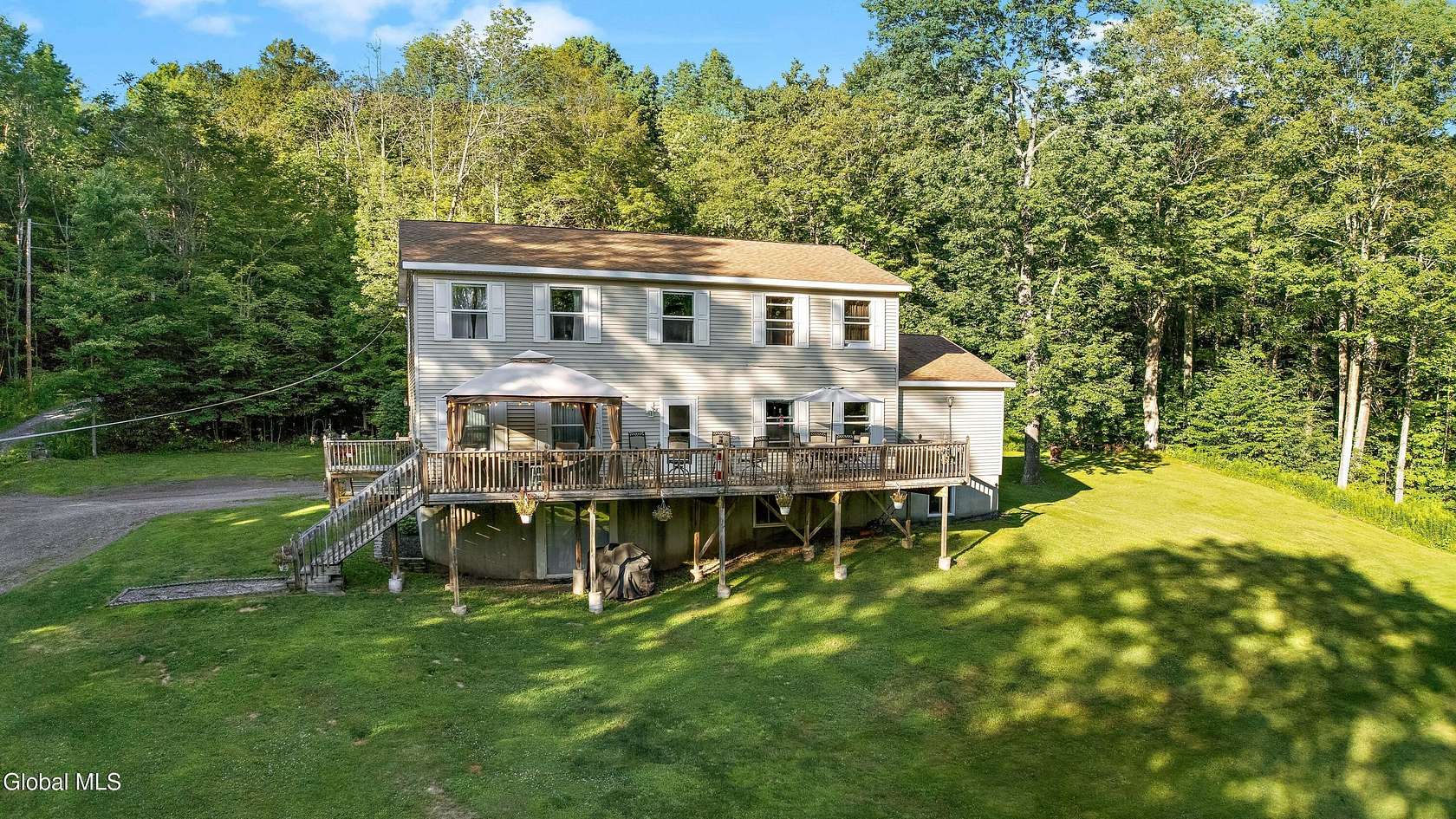 9.37 Acres of Residential Land with Home for Sale in Jefferson, New York