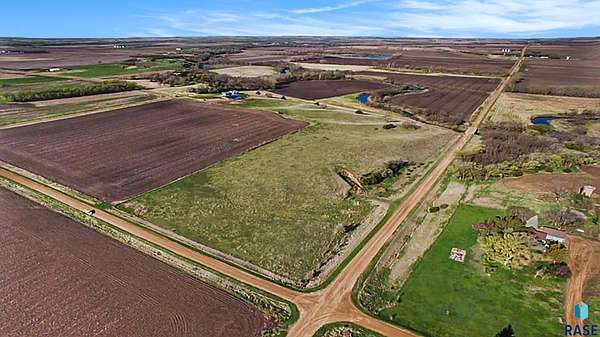 5 Acres of Land for Sale in Centerville, South Dakota