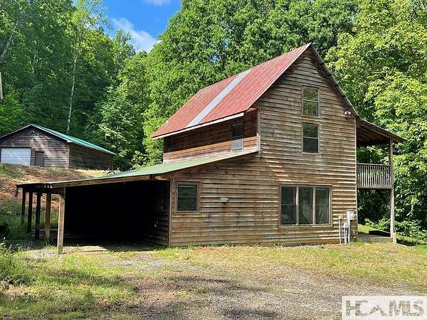 50.5 Acres of Recreational Land with Home for Sale in Sylva, North Carolina