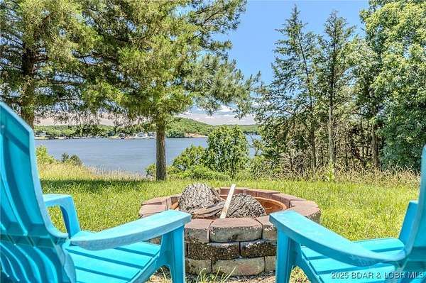 0.94 Acres of Residential Land with Home for Sale in Rocky Mount, Missouri