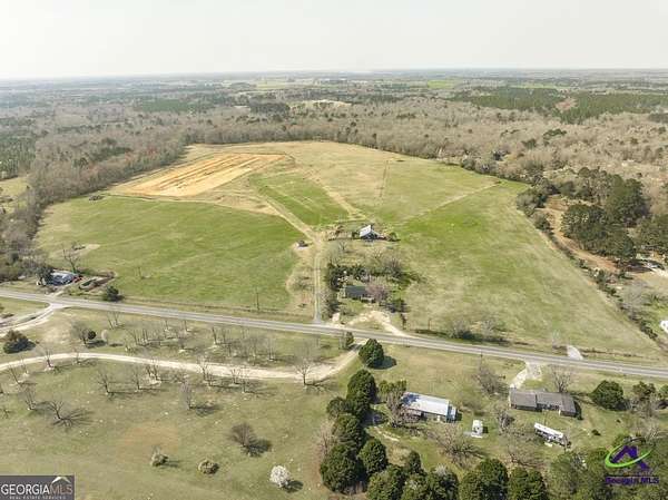 37.4 Acres of Recreational Land for Sale in Cochran, Georgia