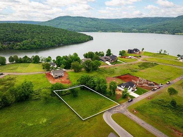 0.53 Acres of Residential Land for Sale in Jasper, Tennessee