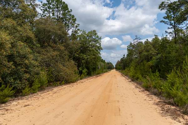 0.22 Acres of Residential Land for Sale in Interlachen, Florida