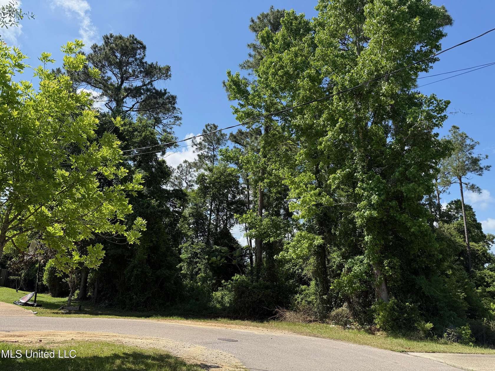 0.2 Acres of Residential Land for Sale in Diamondhead, Mississippi