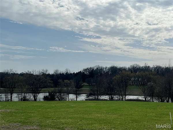 0.67 Acres of Residential Land for Sale in Lebanon, Missouri