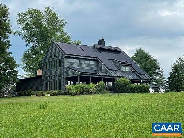 13 Acres of Land with Home for Lease in Charlottesville, Virginia