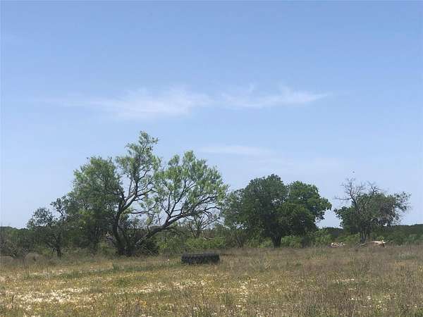 11 Acres of Land for Sale in Lampasas, Texas