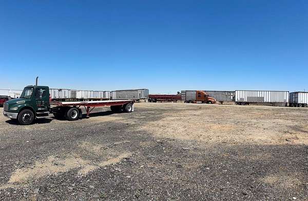 4.16 Acres of Commercial Land for Sale in Lancaster, California