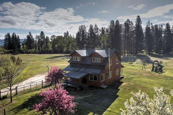 20.7 Acres of Land with Home for Sale in Florence, Montana