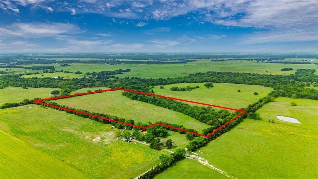20 Acres of Land for Sale in Commerce, Texas