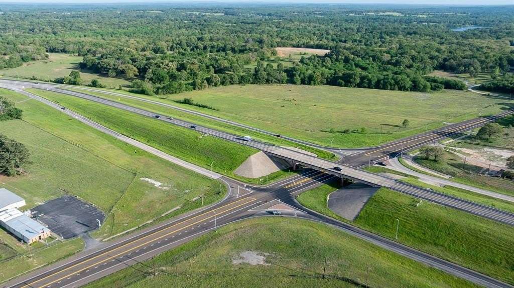 257 Acres of Land for Sale in Athens, Texas