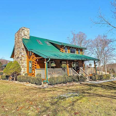 89 Acres of Recreational Land with Home for Sale in New Castle, Virginia