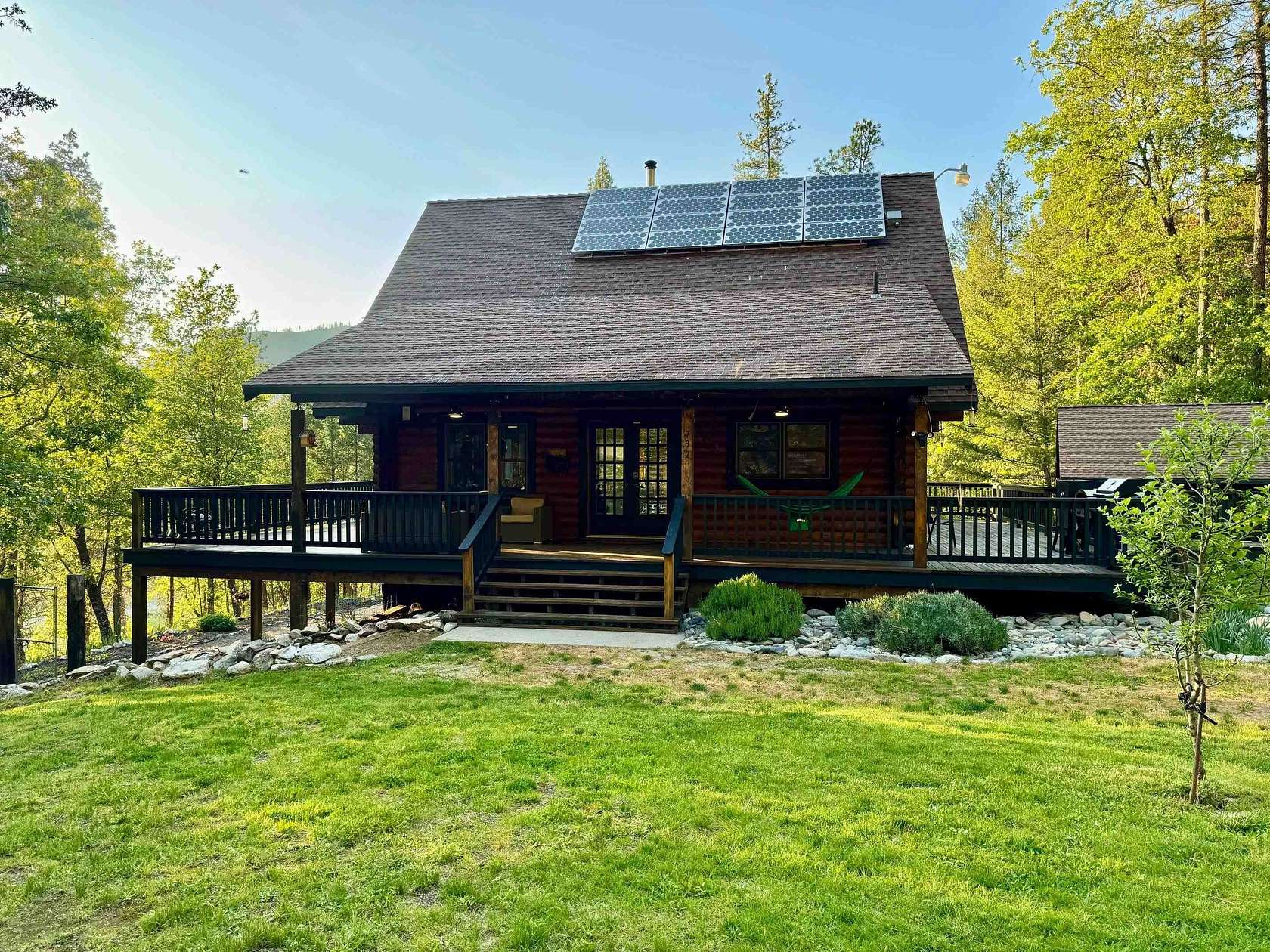 20 Acres of Recreational Land with Home for Sale in Seiad Valley, California