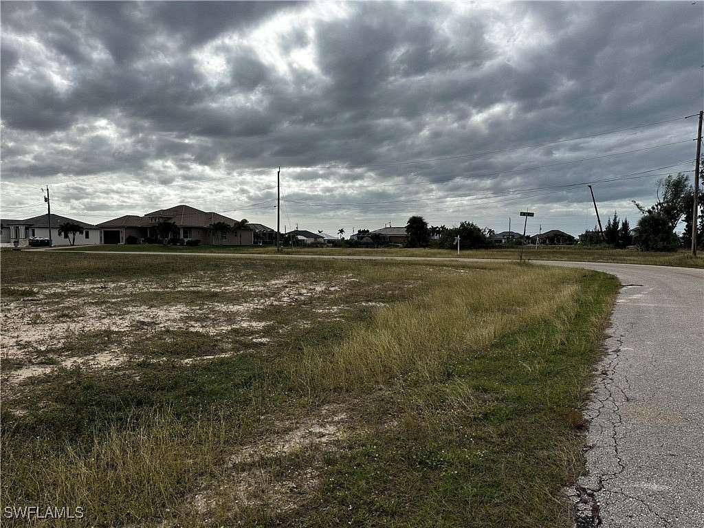 0.25 Acres of Land for Sale in Cape Coral, Florida