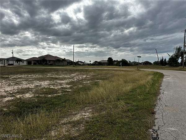 0.25 Acres of Land for Sale in Cape Coral, Florida