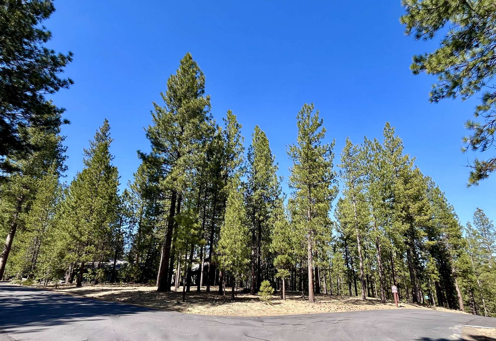 0.44 Acres of Residential Land for Sale in La Pine, Oregon