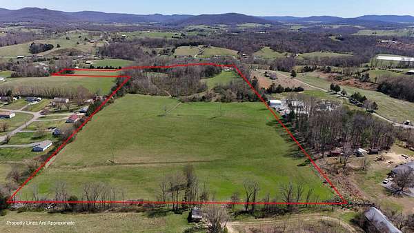 28 Acres of Agricultural Land for Sale in Albany, Kentucky