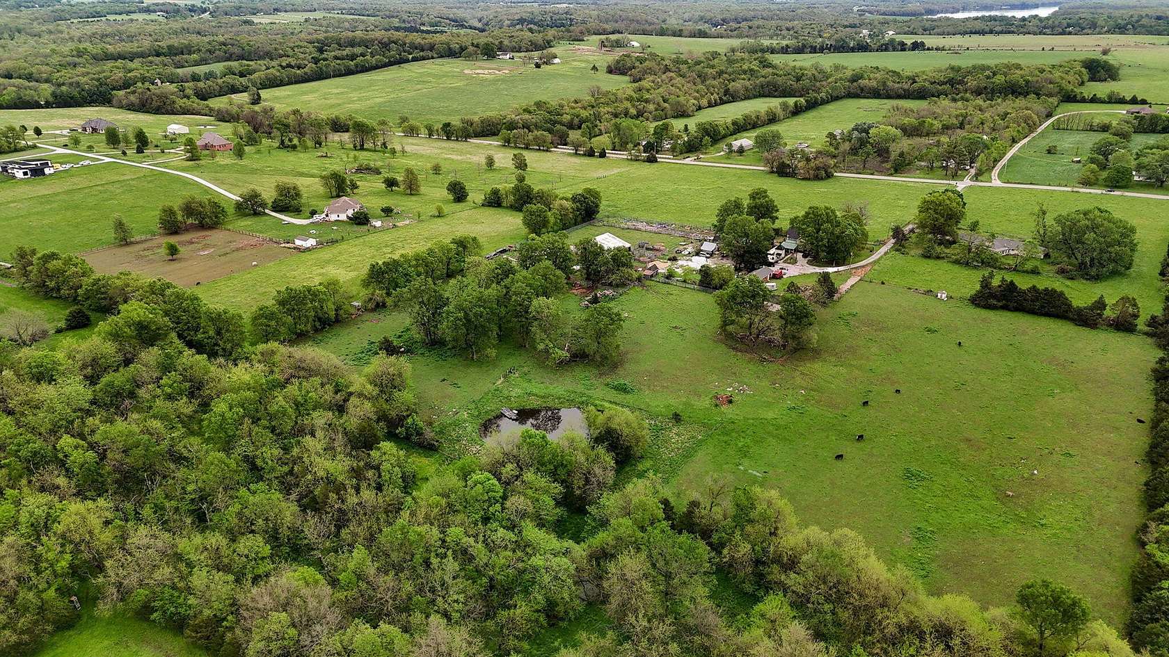 13.1 Acres of Land with Home for Sale in Springfield, Missouri