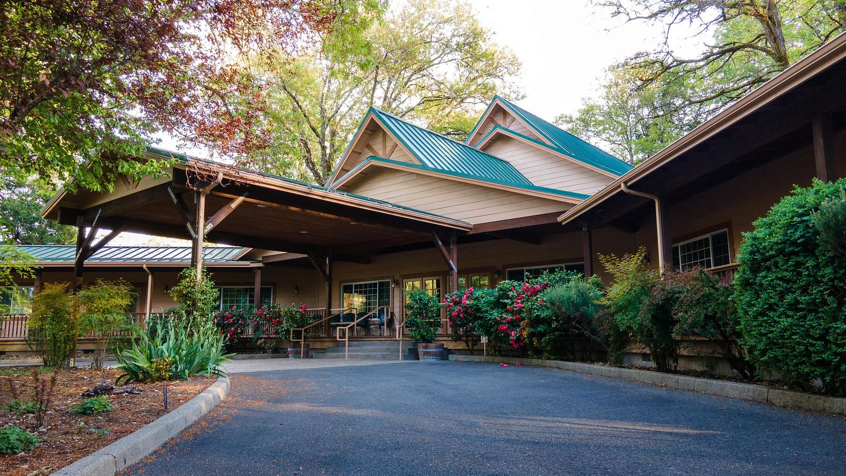 9 Acres of Improved Land for Sale in Merlin, Oregon