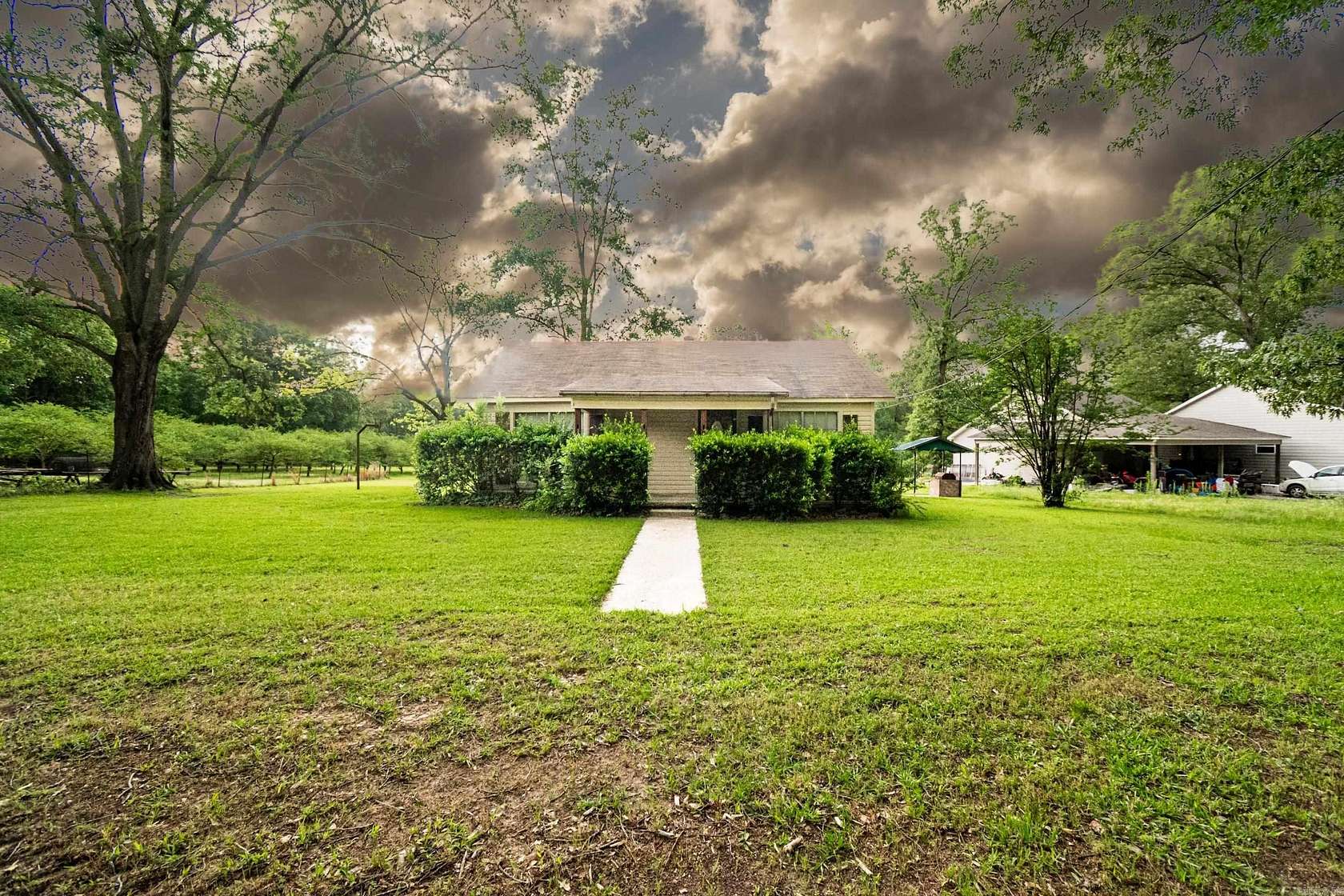 1.74 Acres of Residential Land with Home for Sale in El Dorado, Arkansas