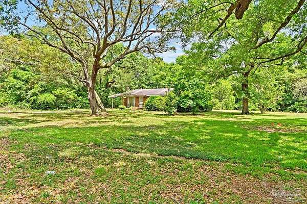 1.35 Acres of Residential Land for Sale in Pensacola, Florida