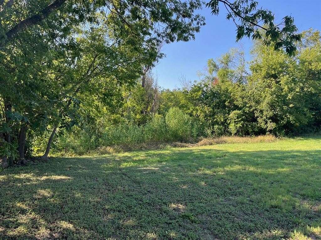 1.16 Acres of Residential Land for Sale in Early, Texas