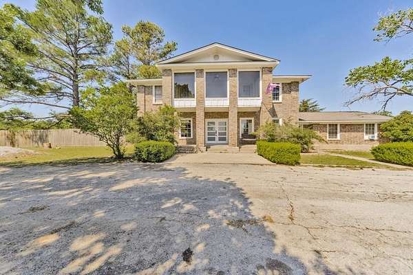 2 Acres of Residential Land with Home for Sale in Bridgeport, Texas