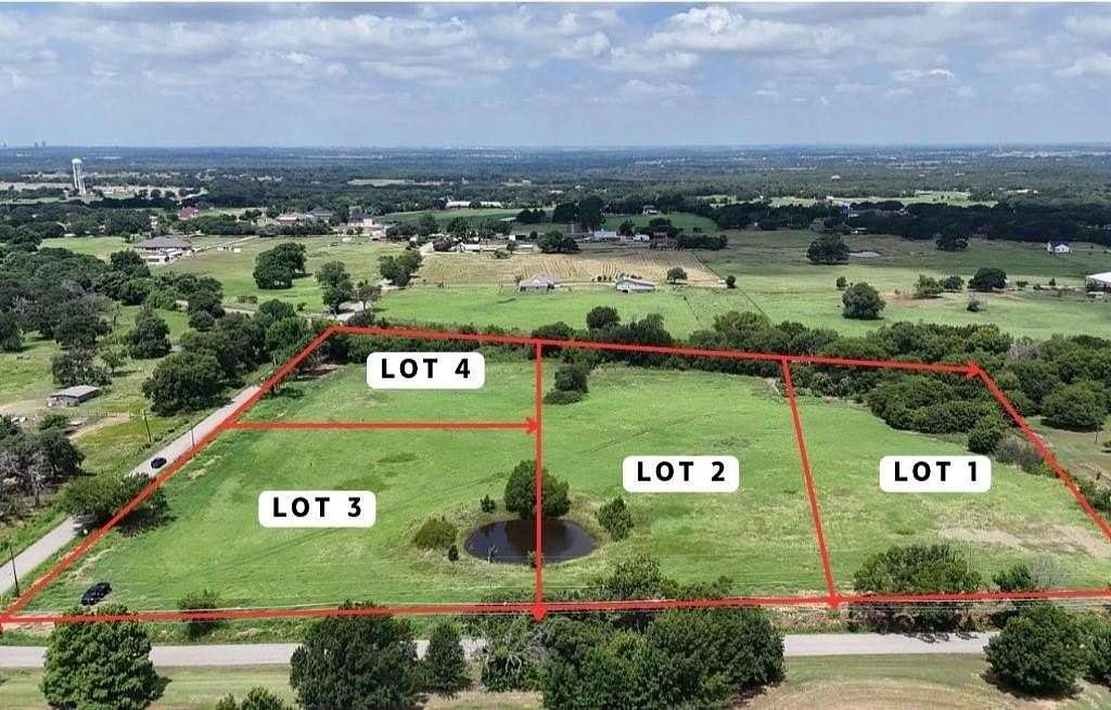 2.5 Acres of Residential Land for Sale in Aubrey, Texas
