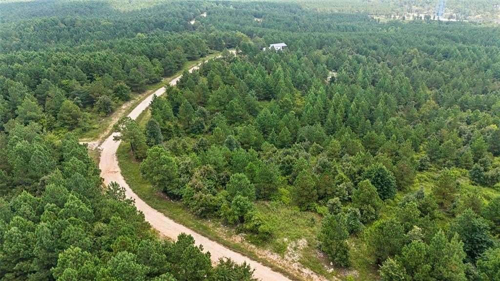 1.22 Acres of Residential Land for Sale in Broken Bow, Oklahoma