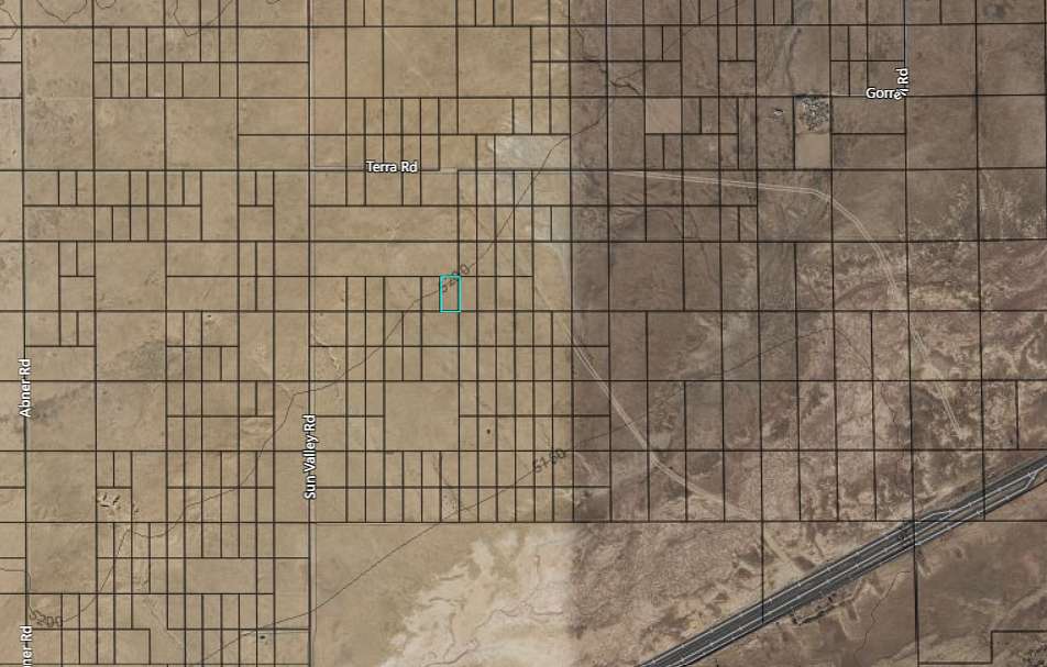 1.25 Acres of Residential Land for Sale in Sun Valley, Arizona