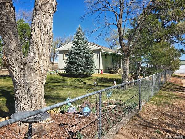 40 Acres of Land with Home for Sale in Calhan, Colorado