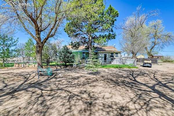 40 Acres of Land with Home for Sale in Calhan, Colorado