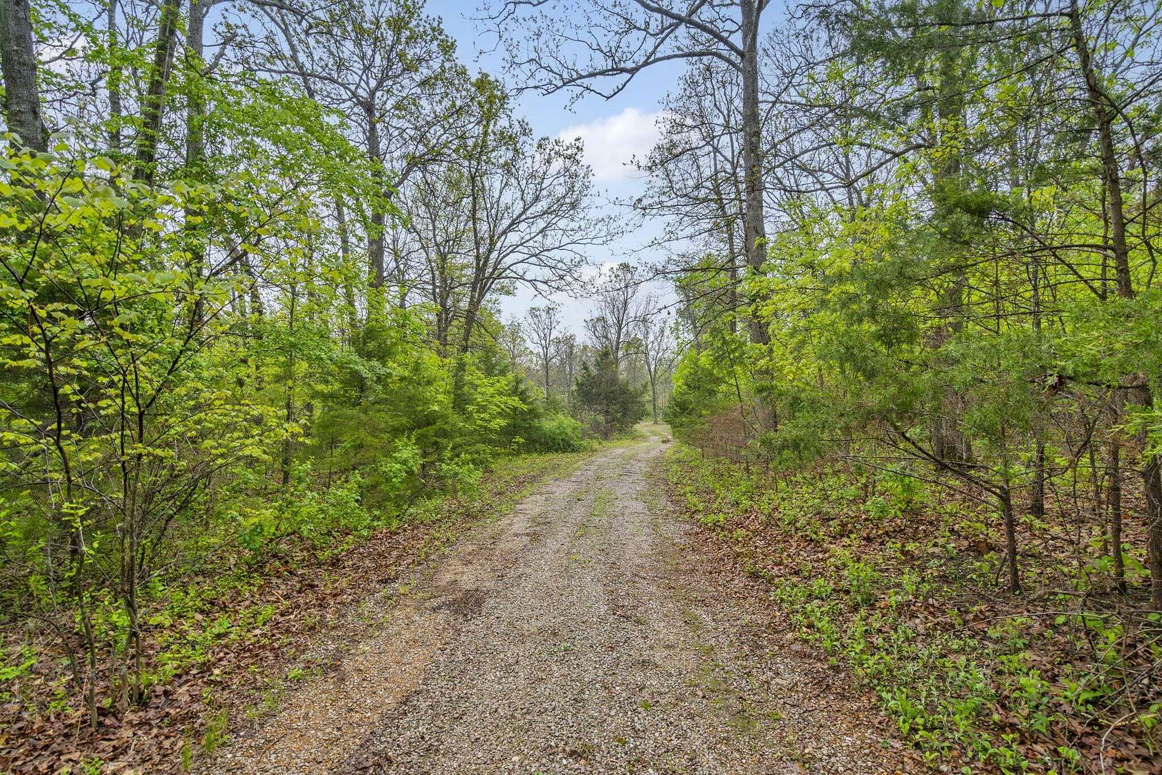 9.69 Acres of Residential Land for Sale in Conway, Missouri
