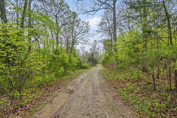 9.69 Acres of Residential Land for Sale in Conway, Missouri