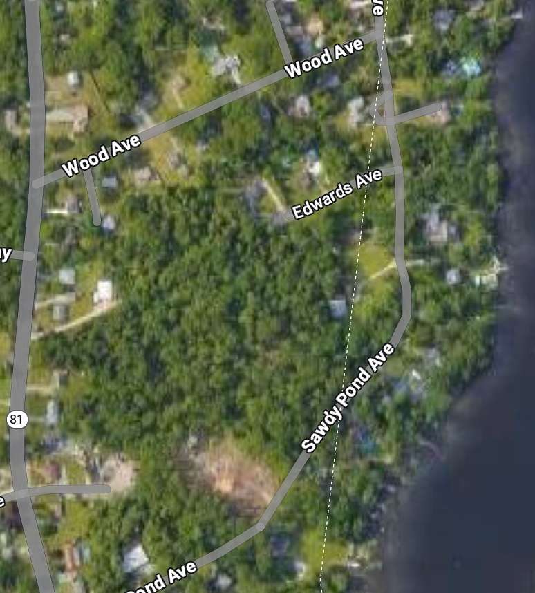 0.35 Acres of Residential Land for Sale in Tiverton, Rhode Island