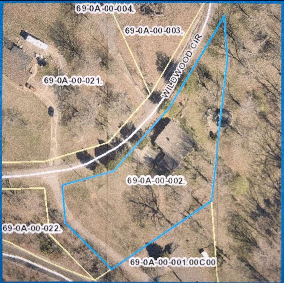 0.96 Acres of Land for Sale in Gilbertsville, Kentucky